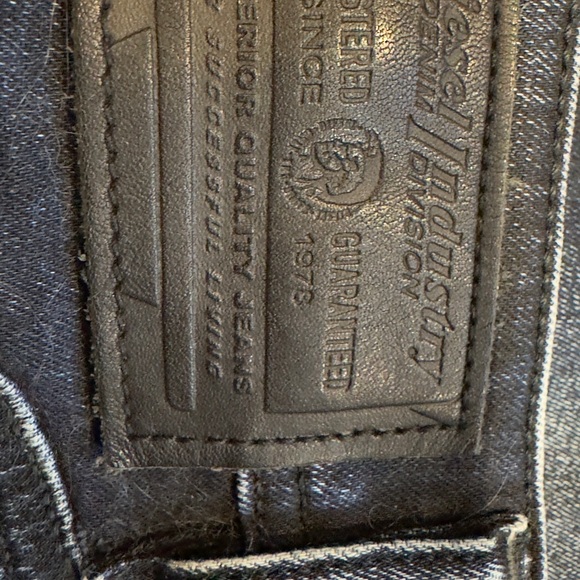 Men’s Diesel Jeans - Picture 3 of 5